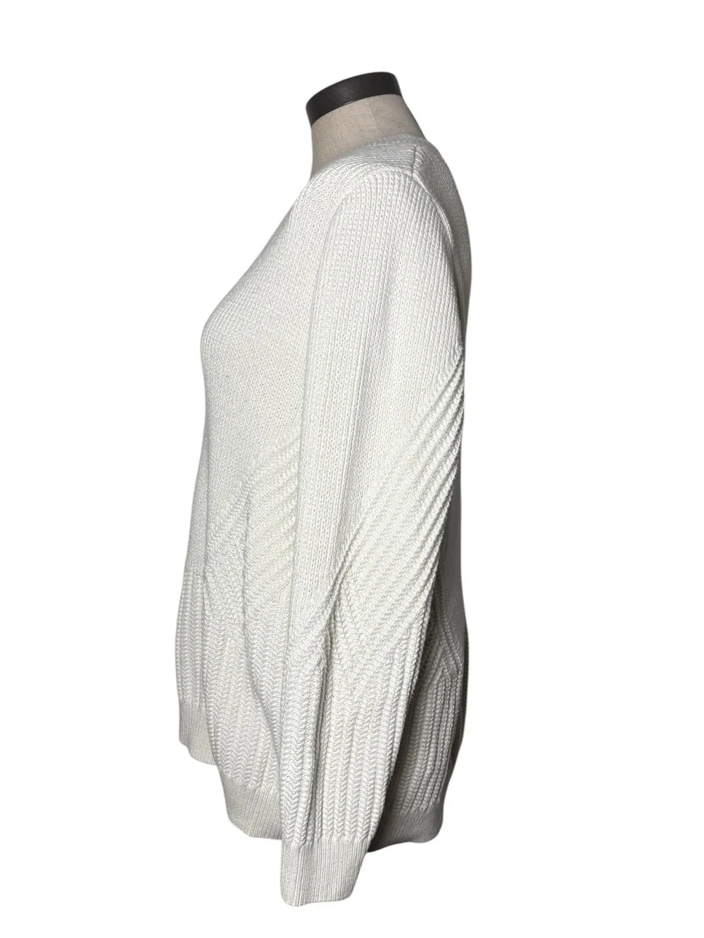 Athleta White Chunky Knit V Neck Sweater Medium Cozy Heavyweight Pullover